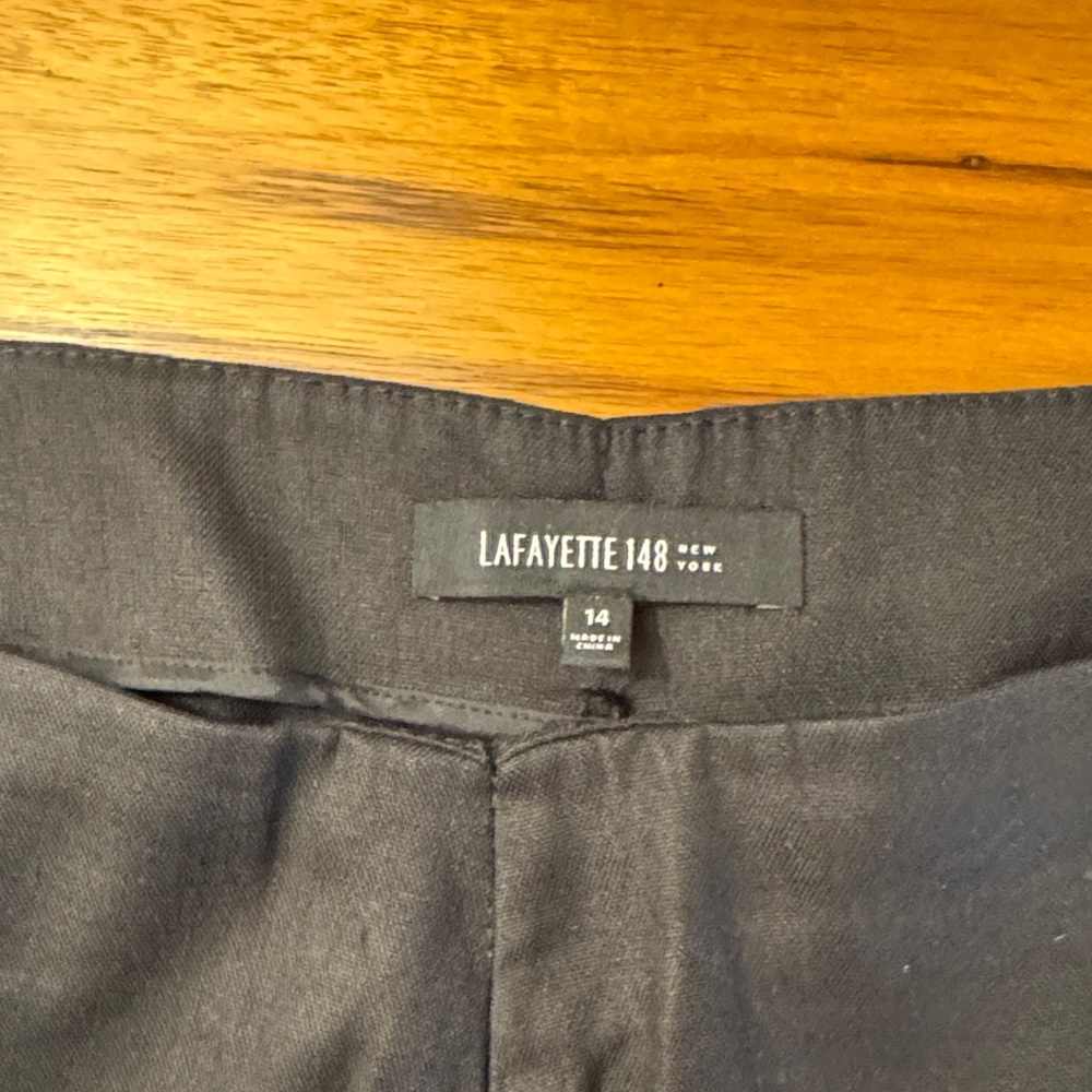 Lafayette 148 Black pant. Inseam approx 25”. Linen